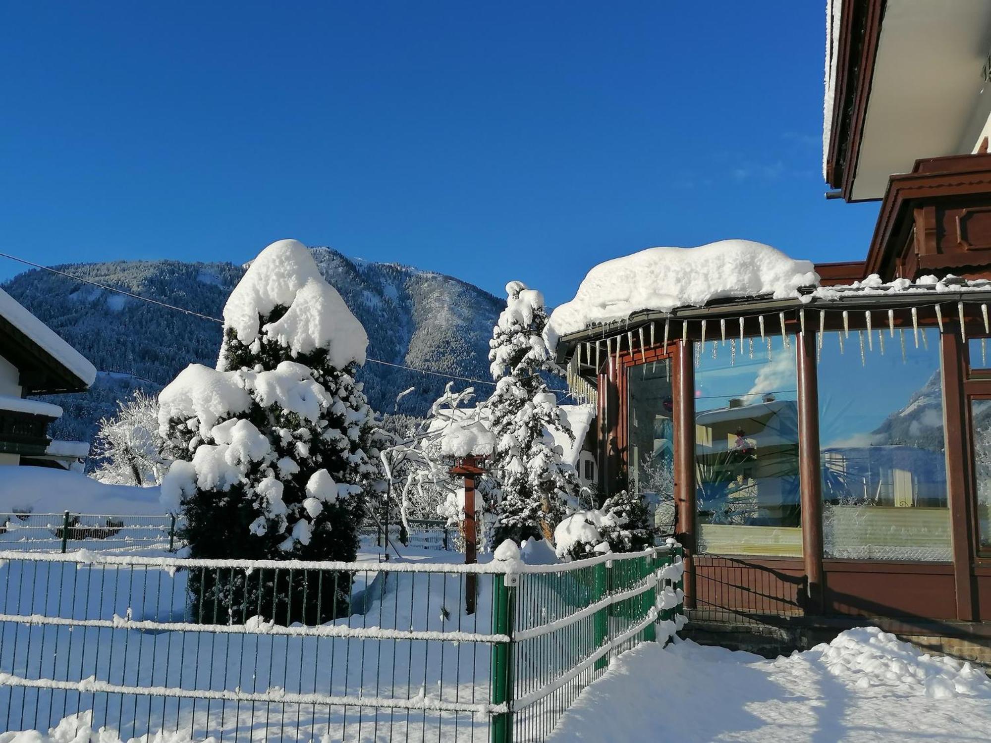 Pension Leyrer Kotschach-Mauthen Εξωτερικό φωτογραφία